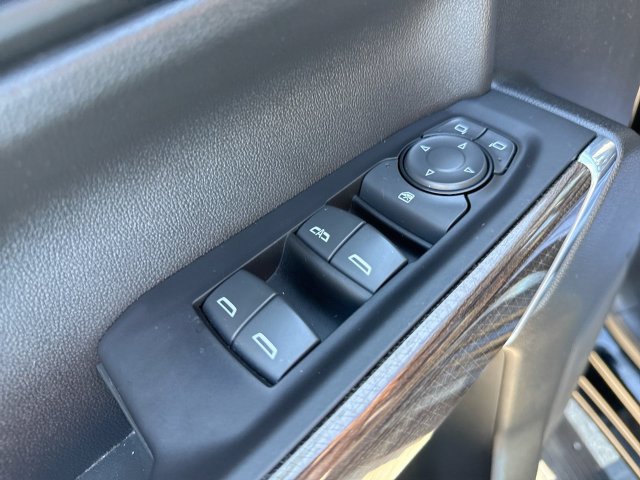 Used 2022 Chevrolet Silverado 1500 RST w/ Safety Package AWD/4WD image 13