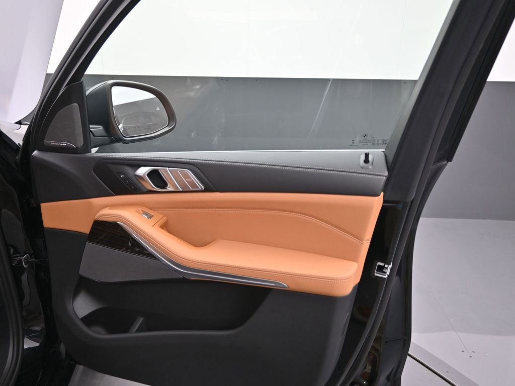 New 2026 BMW X7 xDrive40i AWD/4WD image 19