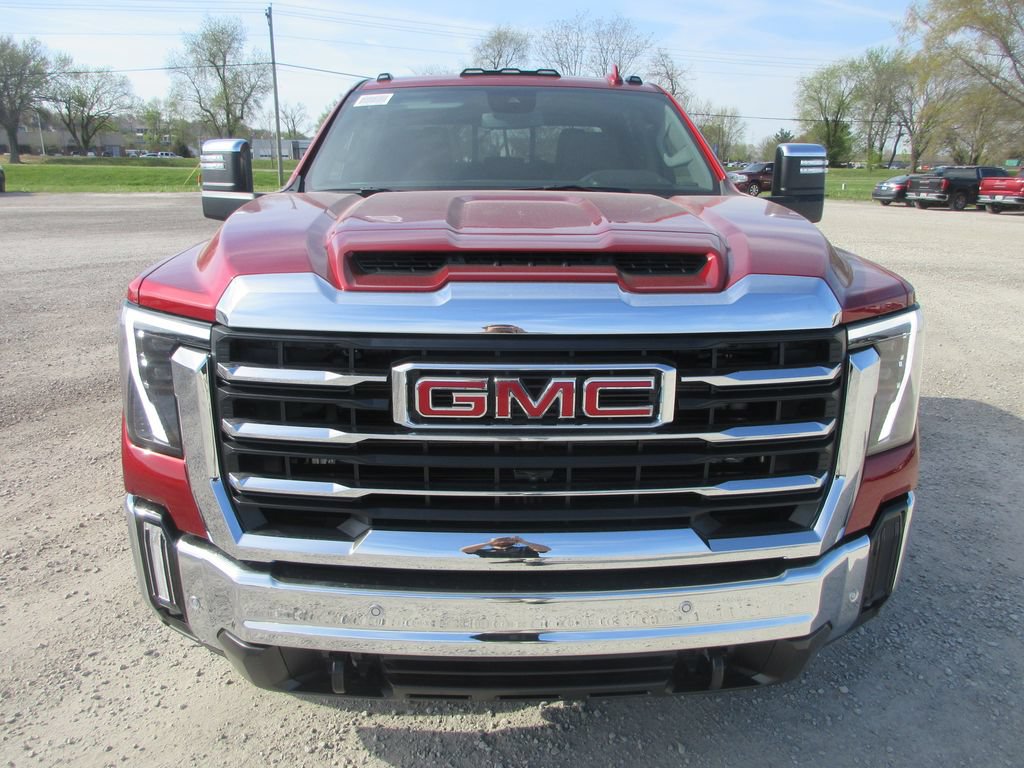 New 2026 GMC Sierra 2500 SLT w/ SLT Premium Package AWD/4WD image 12