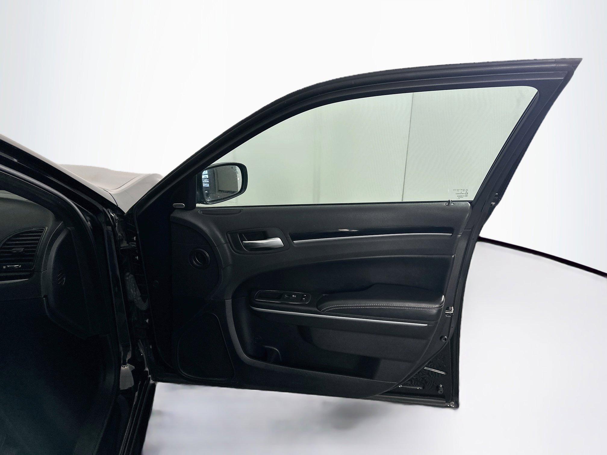 Used 2021 Chrysler 300 S RWD image 30