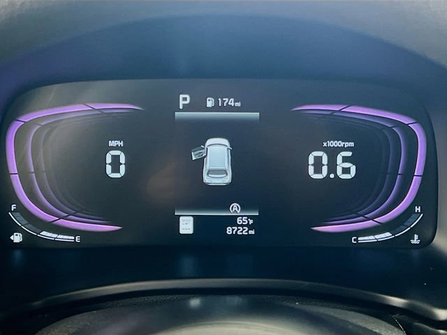 Certified 2025 Kia Soul LX w/ LX Technology Package FWD image 12