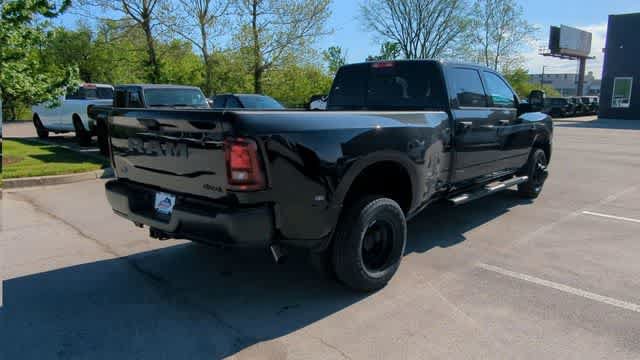 New 2026 RAM 3500 Tradesman AWD/4WD image 8