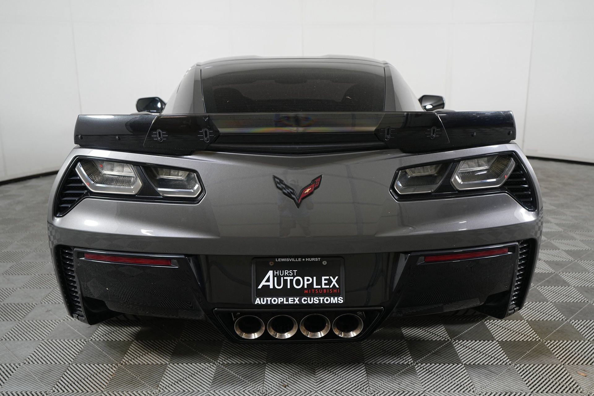 Used 2016 Chevrolet Corvette Z06 w/ 3LZ Preferred Equipment Group RWD image 8