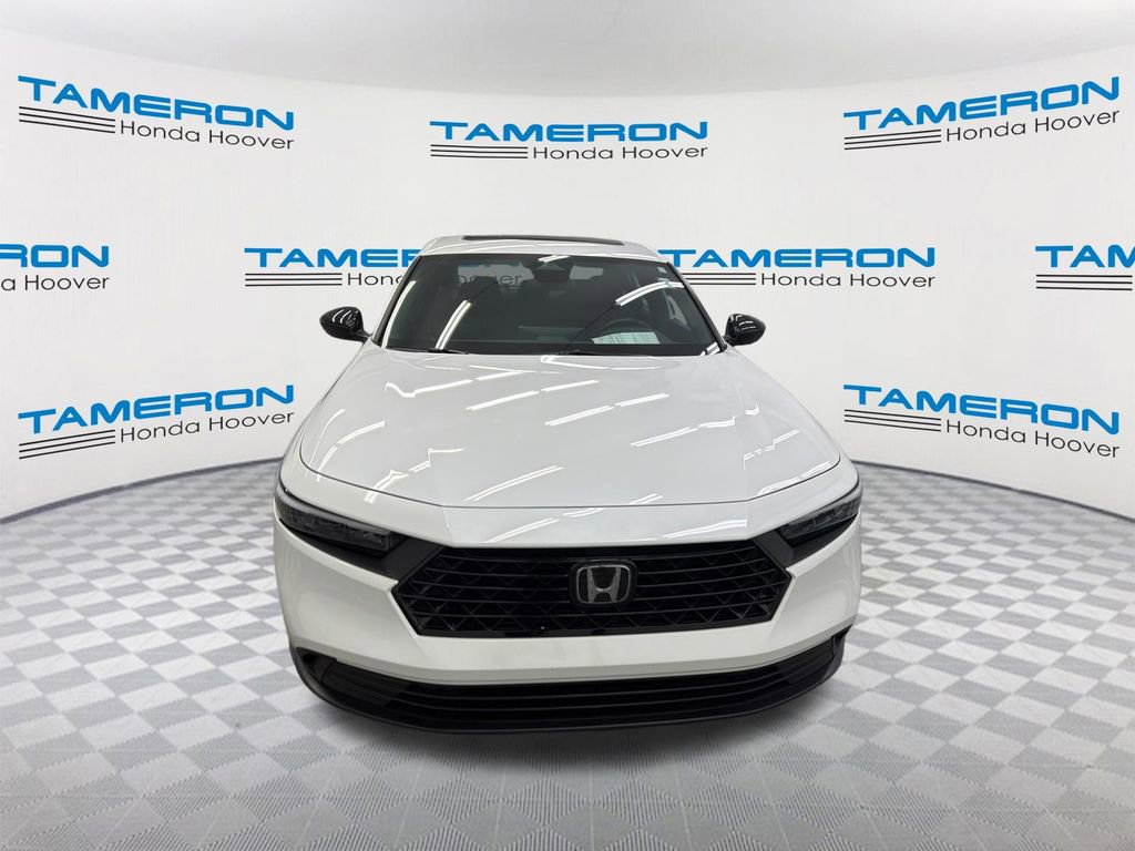 Used 2023 Honda Accord Sport image 8