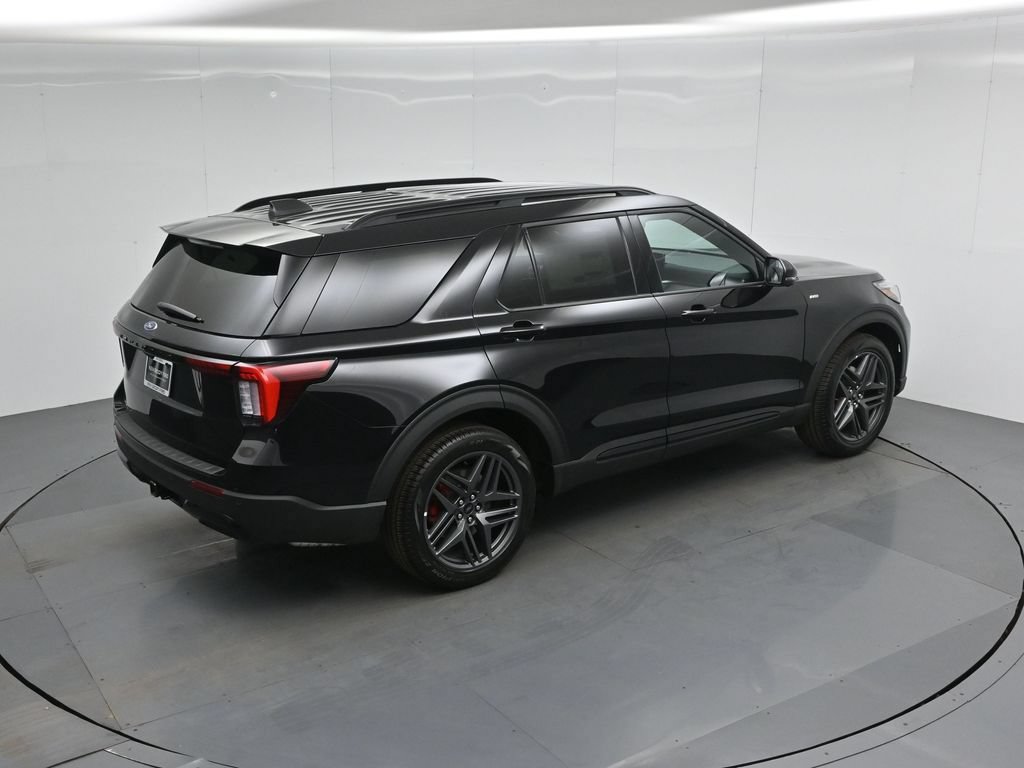 New 2026 Ford Explorer ST-Line w/ ST-Line Street Pack AWD/4WD image 40