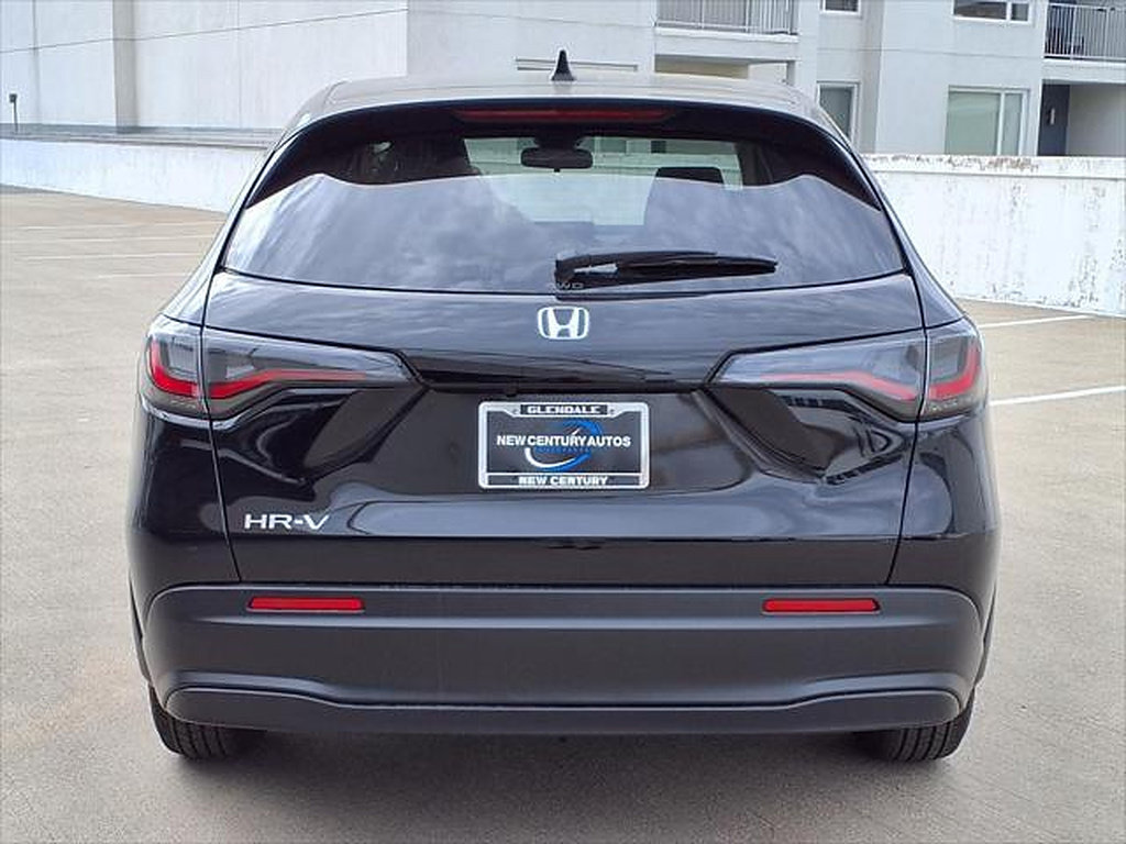 New 2026 Honda HR-V LX image 5