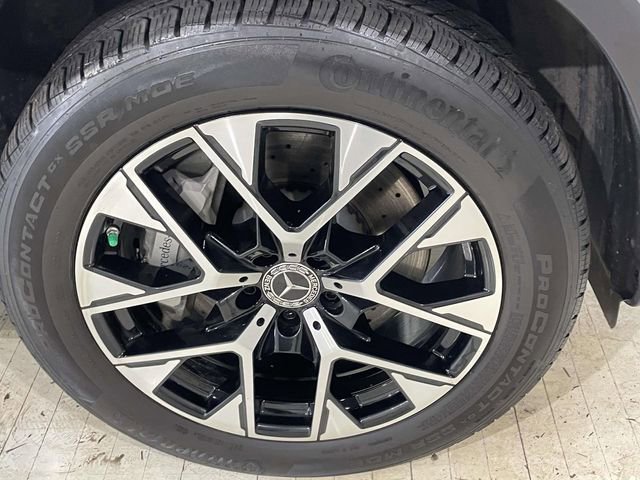 Used 2025 Mercedes-Benz GLC 350e 4MATIC image 16