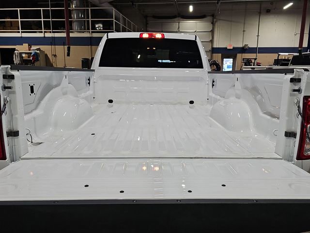 Used 2024 RAM 3500 Big Horn image 24
