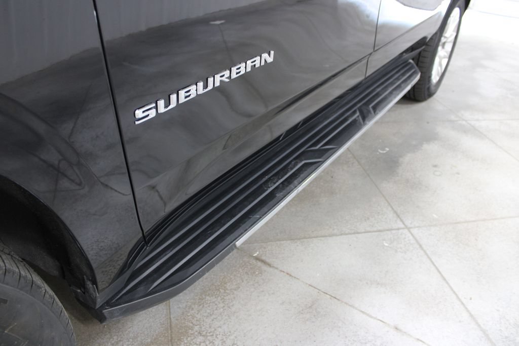 Used 2024 Chevrolet Suburban Premier AWD/4WD image 14