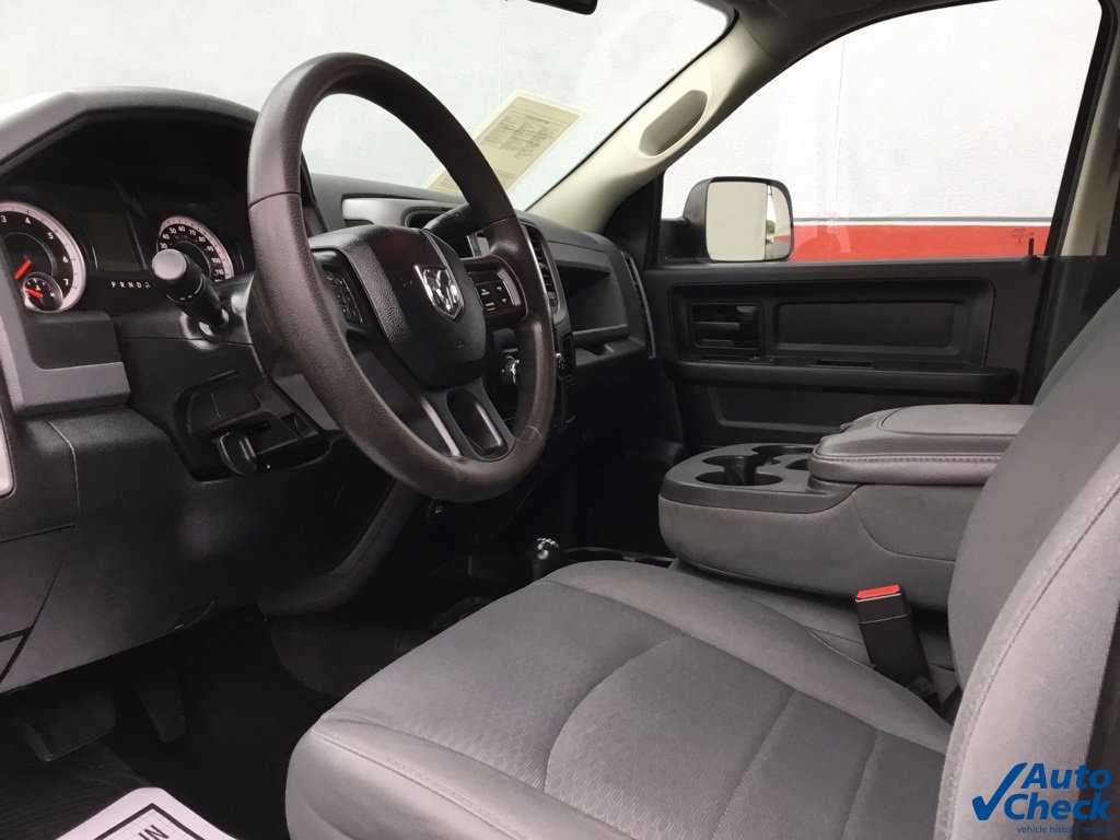 Used 2015 RAM 3500 Tradesman w/ Chrome Appearance Group image 28