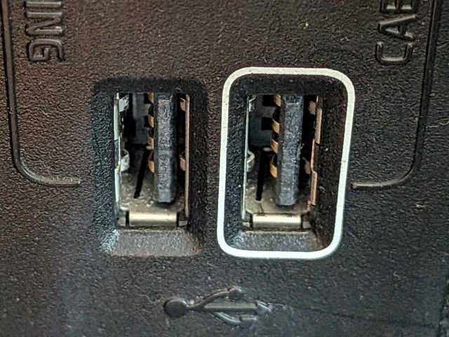 Used 2019 Volvo S60 T5 Momentum w/ Premium Package image 27