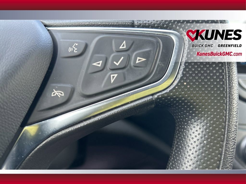 Used 2023 Chevrolet Malibu LT image 30