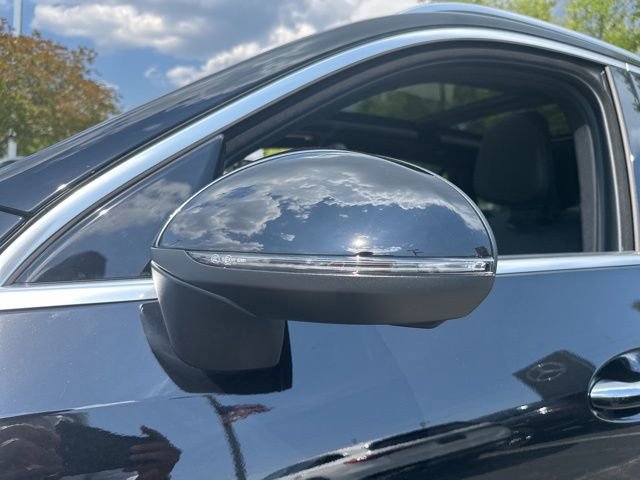 Certified 2026 Mercedes-Benz GLC 300 image 11