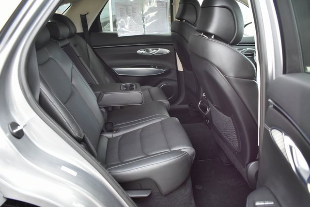 Used 2022 Genesis GV70 2.5T w/ Select Package image 48