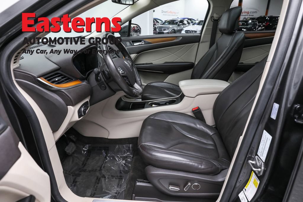 Used 2019 Lincoln MKC Select w/ Select Plus Package image 14