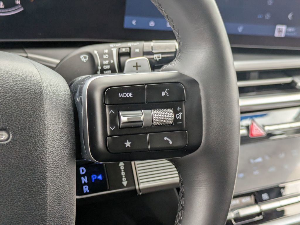 Used 2025 Hyundai Santa Fe SEL image 19