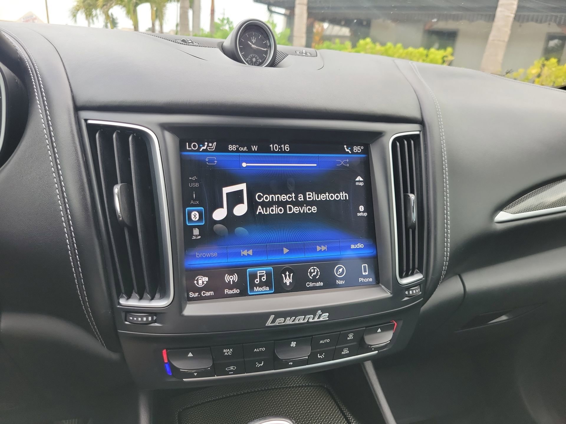 Used 2019 Maserati Levante AWD/4WD image 25