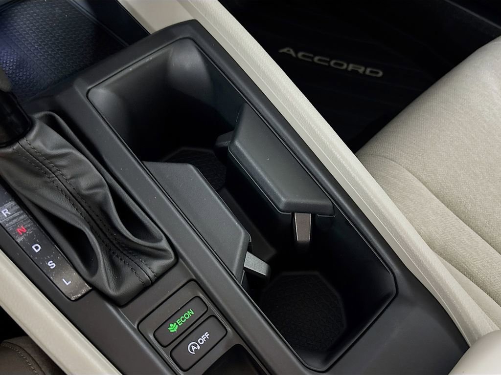 New 2025 Honda Accord SE image 16
