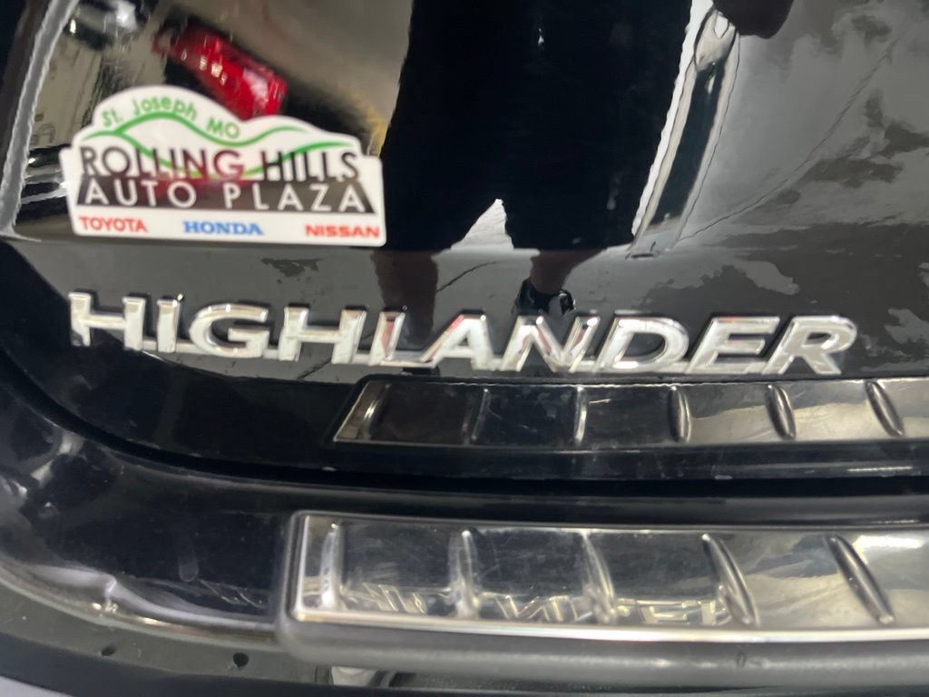 Used 2019 Toyota Highlander Limited AWD/4WD image 44