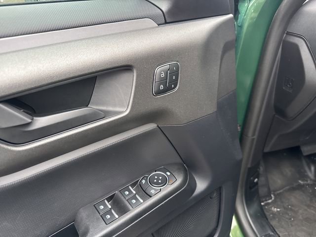 Used 2025 Ford Bronco Sport Badlands AWD/4WD image 15