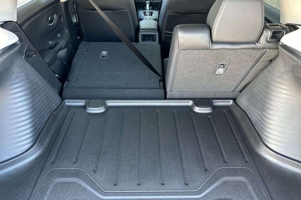 New 2026 Honda HR-V EX-L image 16