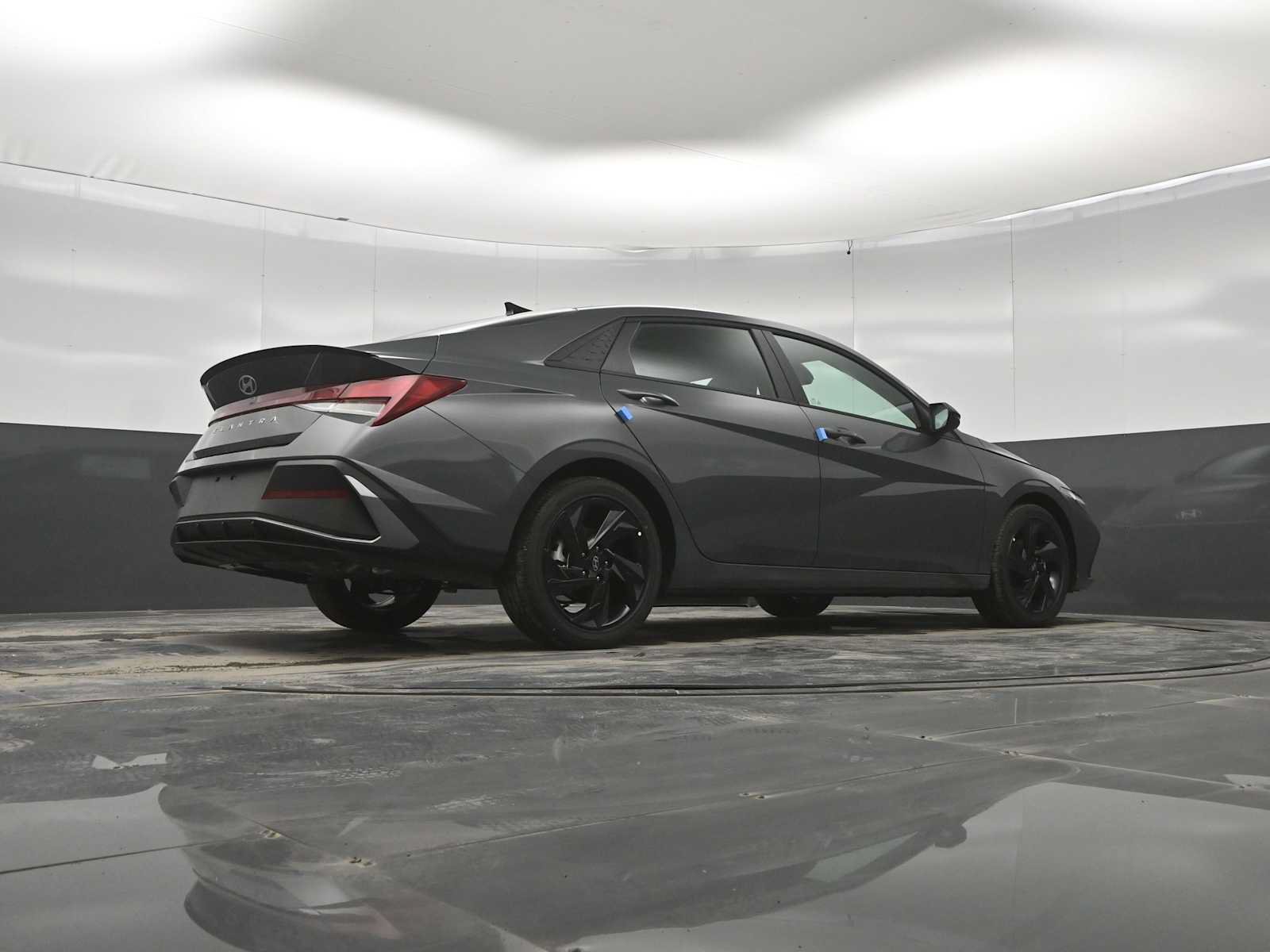 New 2026 Hyundai Elantra SEL Sport FWD image 38