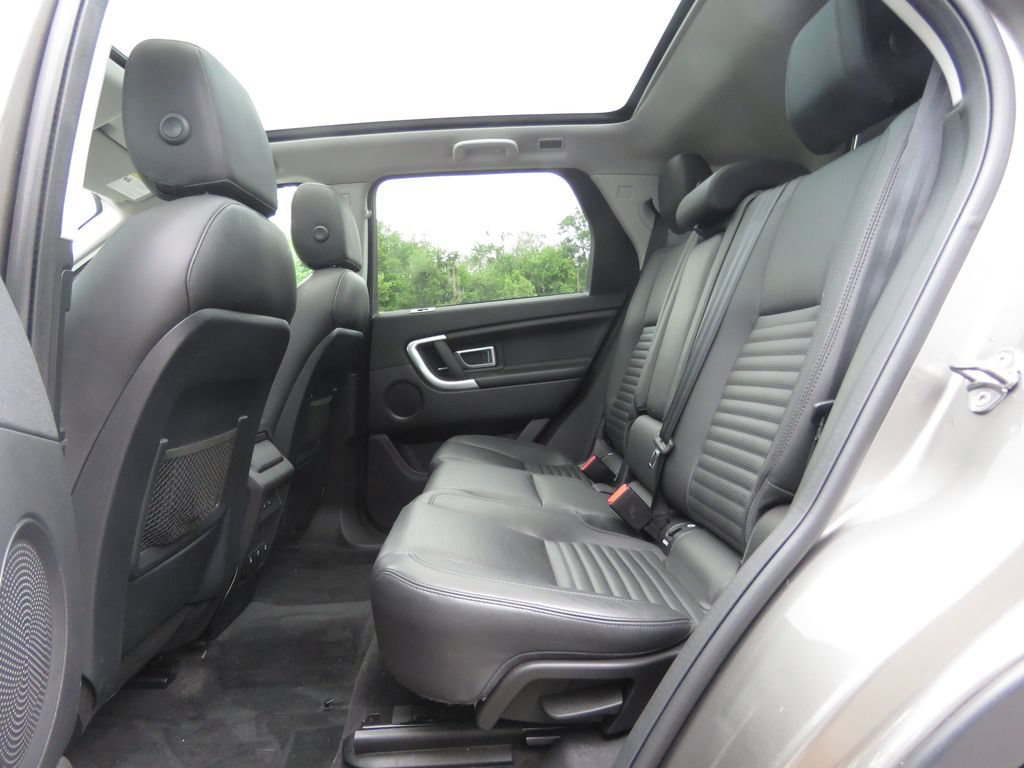 Used 2017 Land Rover Discovery Sport HSE Luxury AWD/4WD image 20
