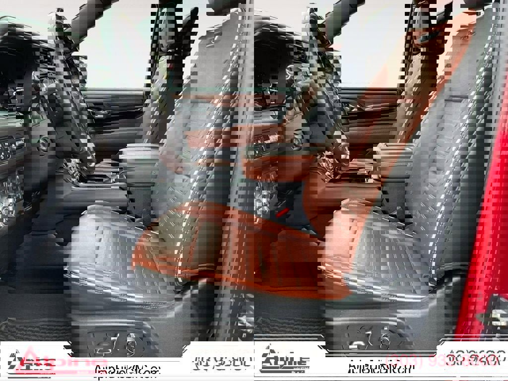 Used 2023 GMC Yukon XL Denali Ultimate image 9