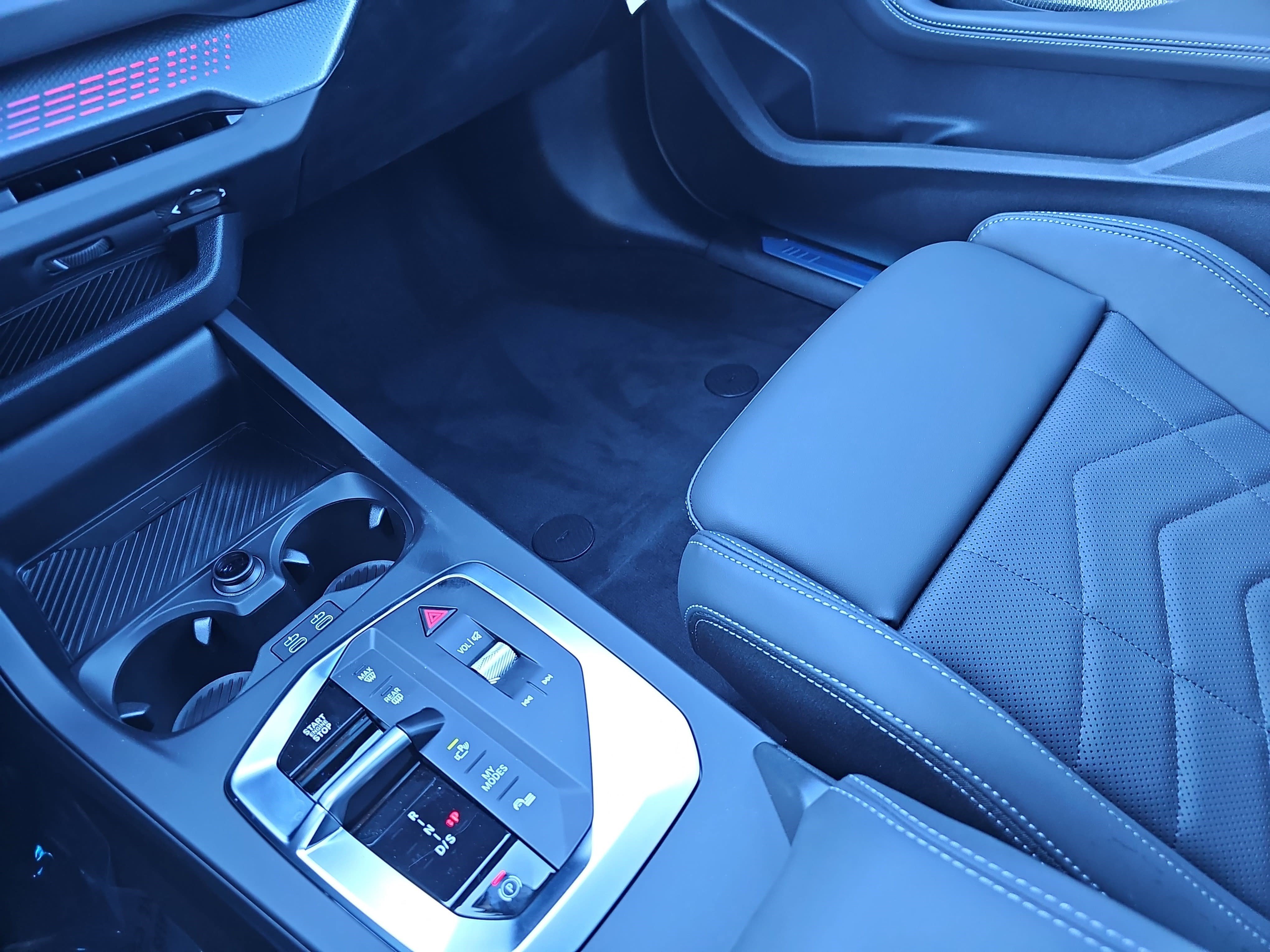 New 2026 BMW M235i xDrive w/ Technology Package image 25