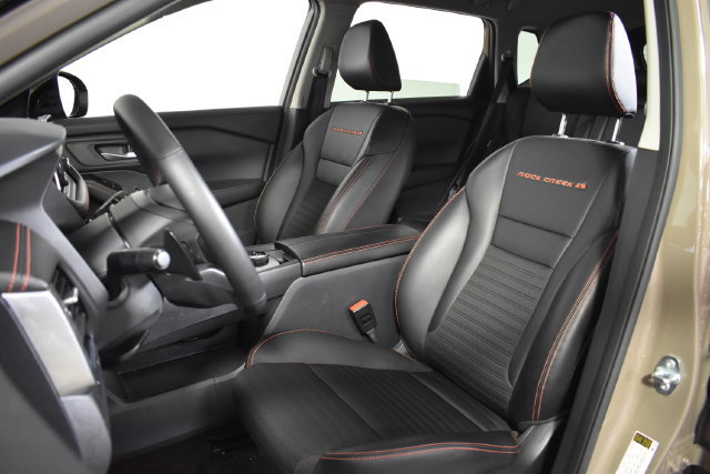 Certified 2025 Nissan Rogue SV AWD/4WD image 9