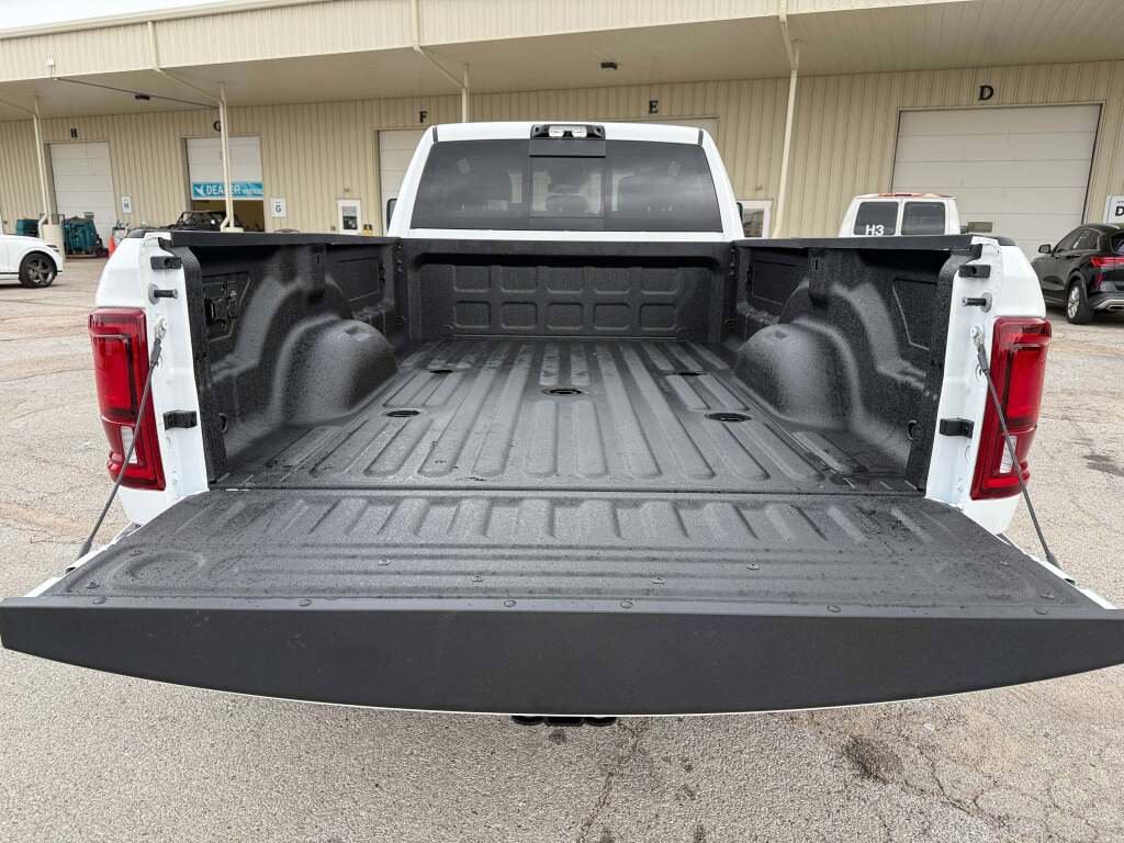 New 2026 RAM 3500 Longhorn image 26