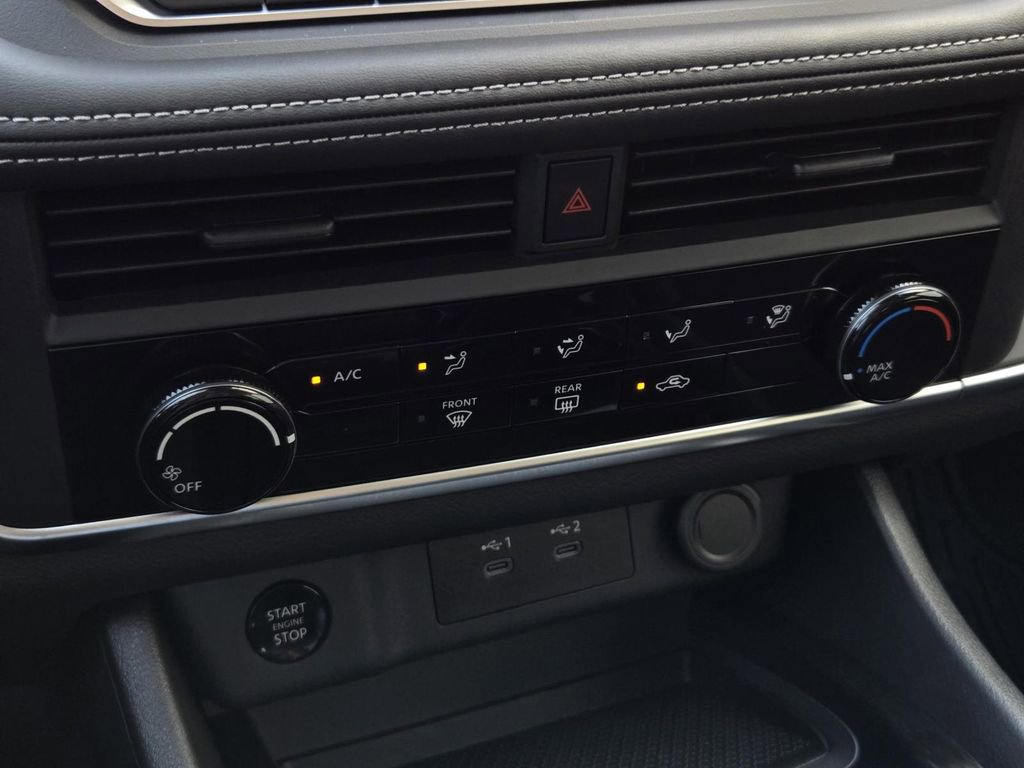 Certified 2026 Nissan Rogue S image 21