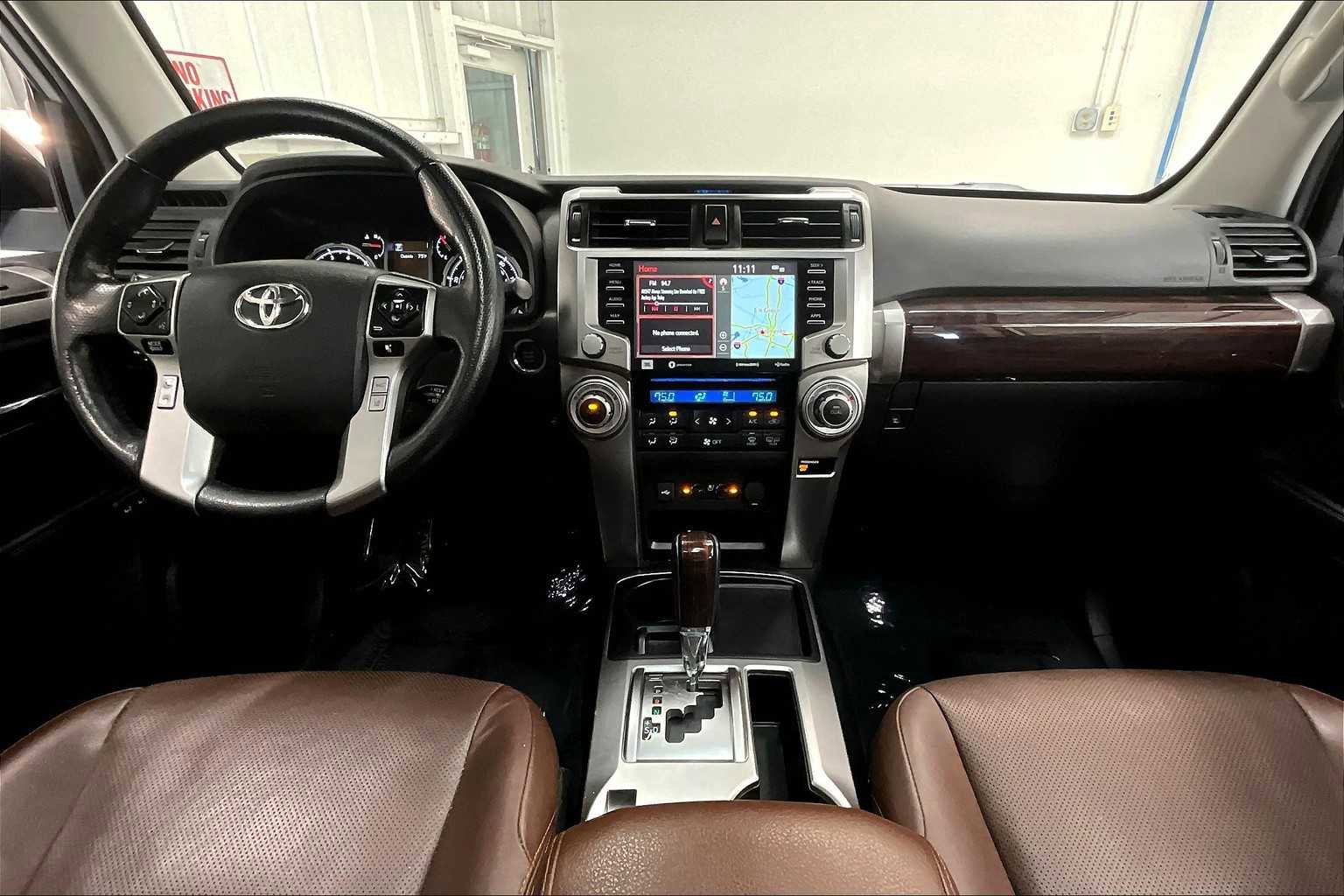Used 2023 Toyota 4Runner Limited image 18