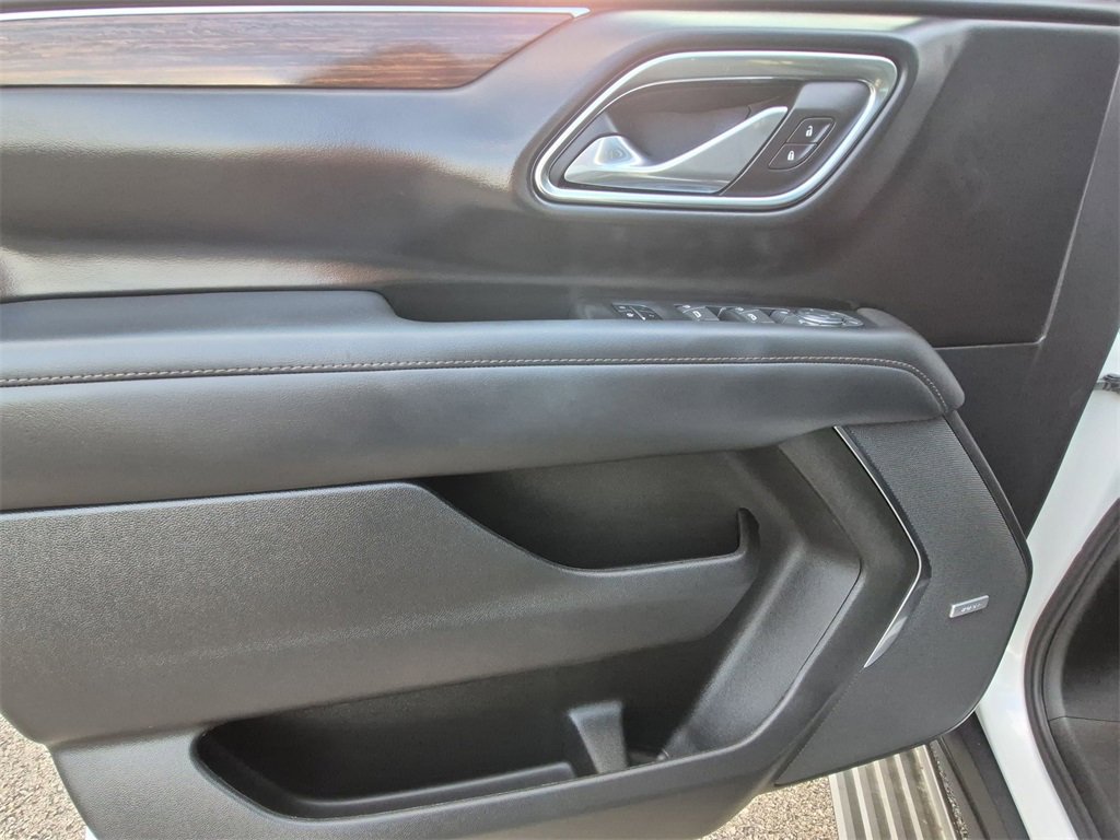 Used 2023 Chevrolet Tahoe High Country w/ Premium Package image 20