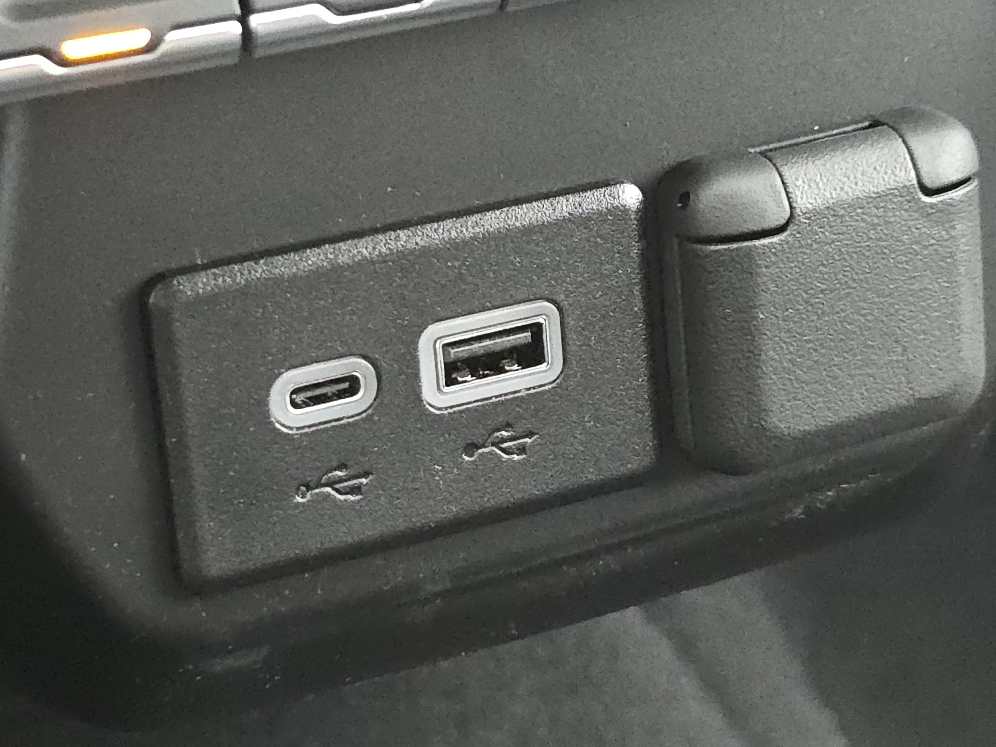 New 2026 Chevrolet Silverado 1500 Custom Trail Boss w/ Dark Appearance Package image 3