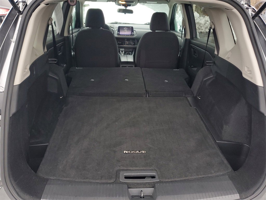 Used 2024 Nissan Rogue S image 24