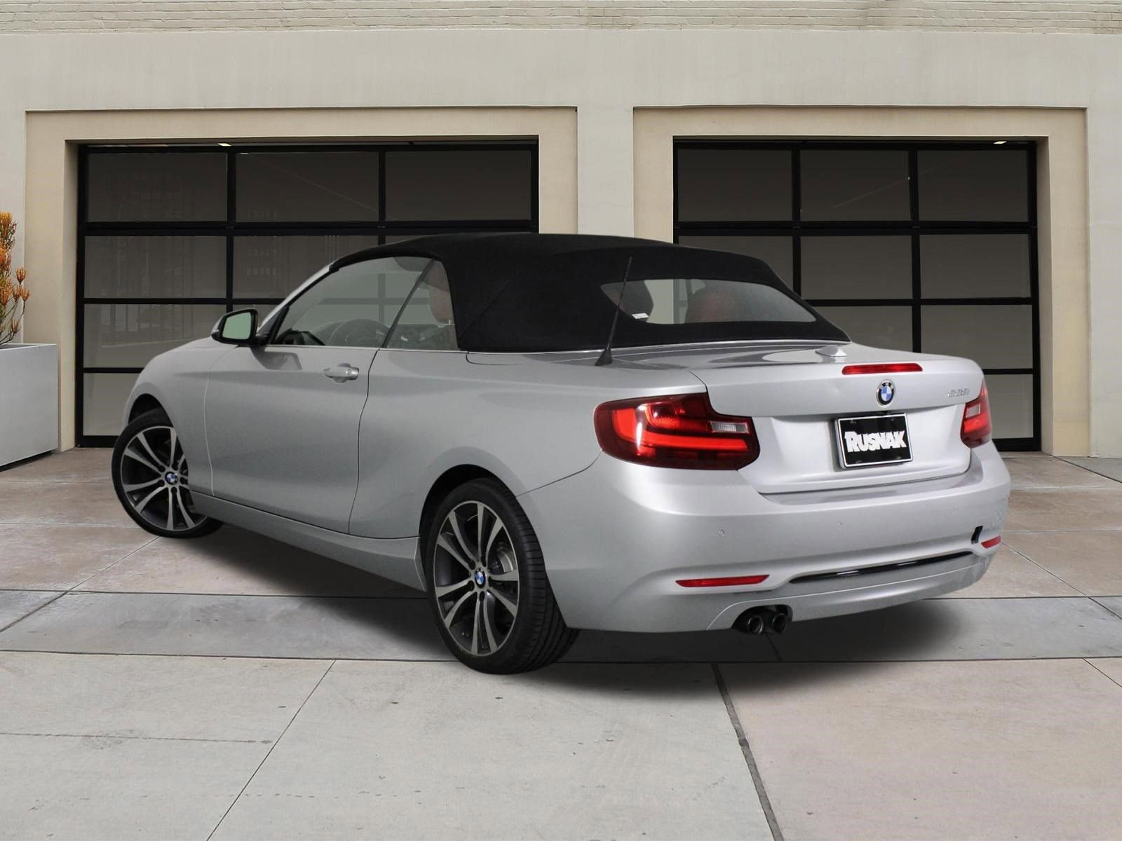 Used 2016 BMW 228i Convertible RWD image 2