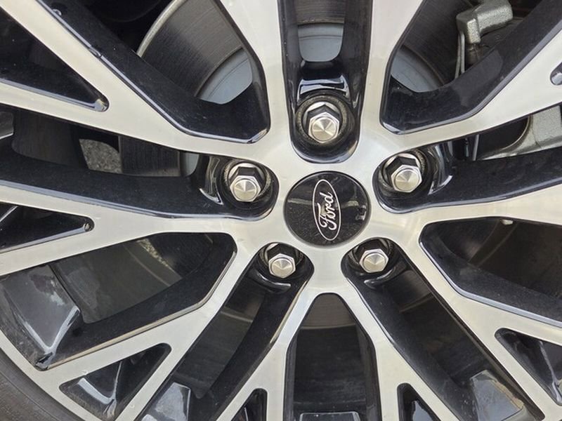 Used 2023 Ford Escape SE image 7