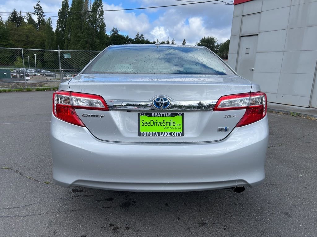 Used 2012 Toyota Camry XLE w/ Leather Pkg FWD image 5