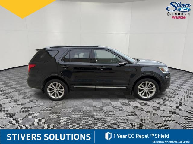 Used 2019 Ford Explorer XLT w/ Equipment Group 202A AWD/4WD image 5