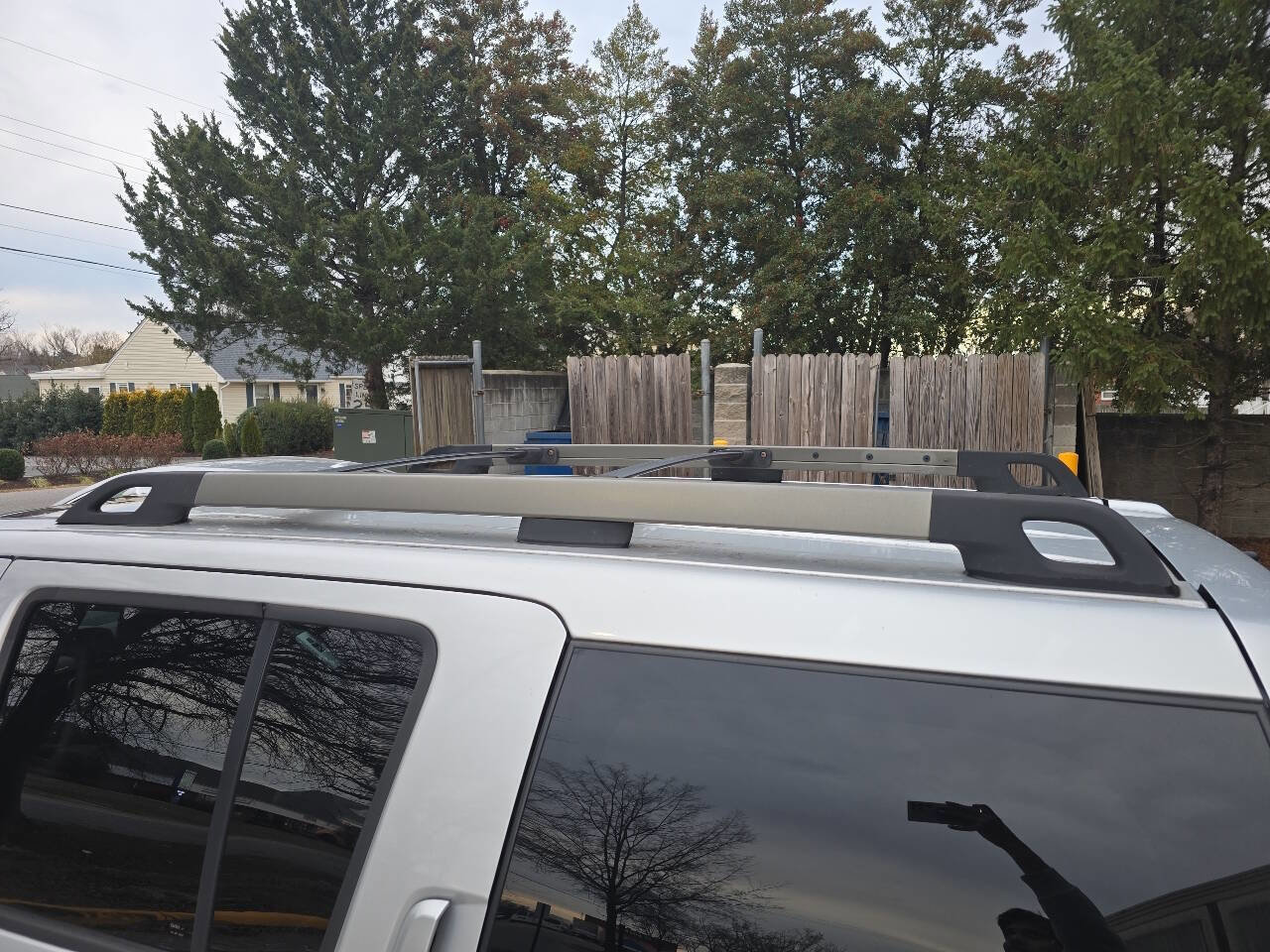 Used 2011 Nissan Pathfinder LE w/ Navigation Pkg image 45