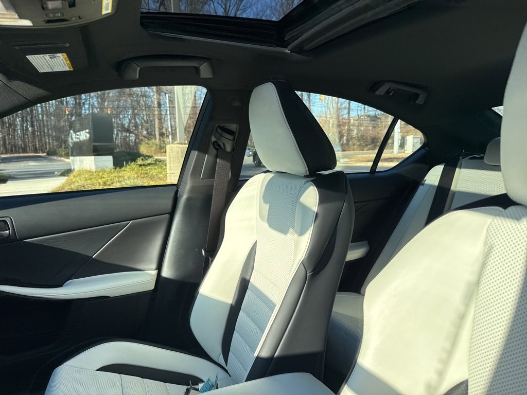 Certified 2025 Lexus IS 350 F Sport image 12