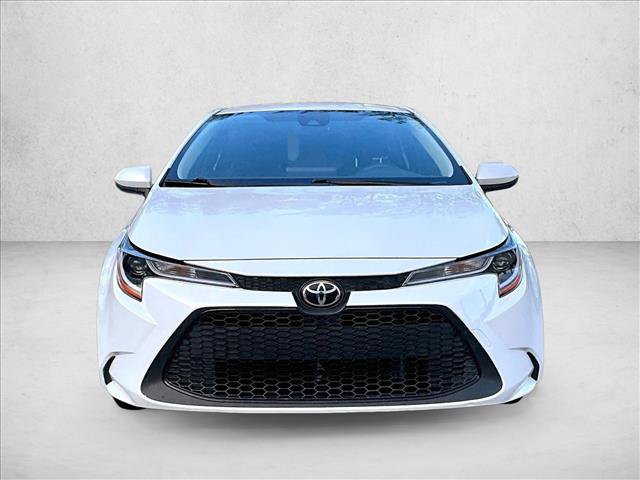 Used 2022 Toyota Corolla LE FWD image 3