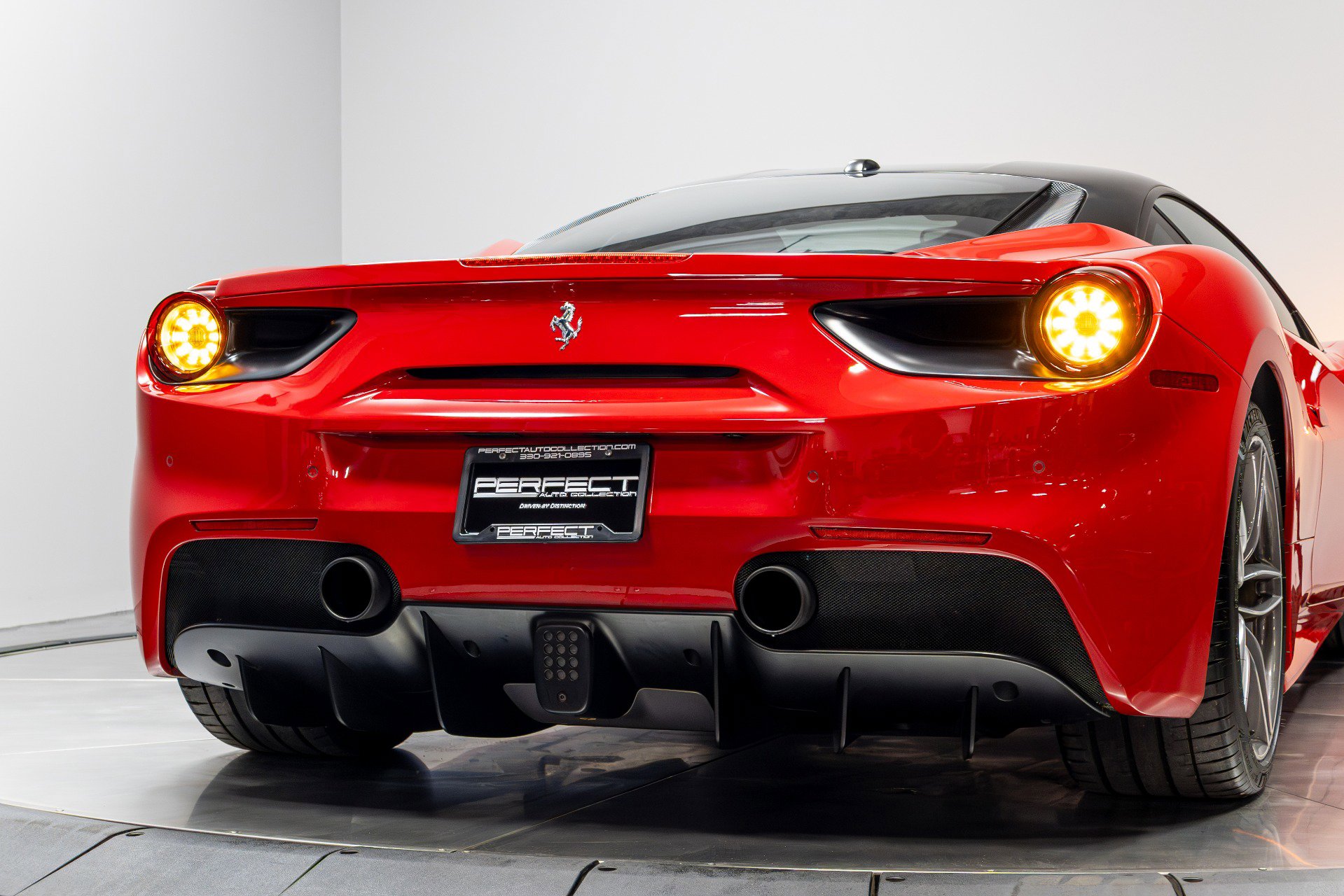 Used 2018 Ferrari 488 GTB image 72