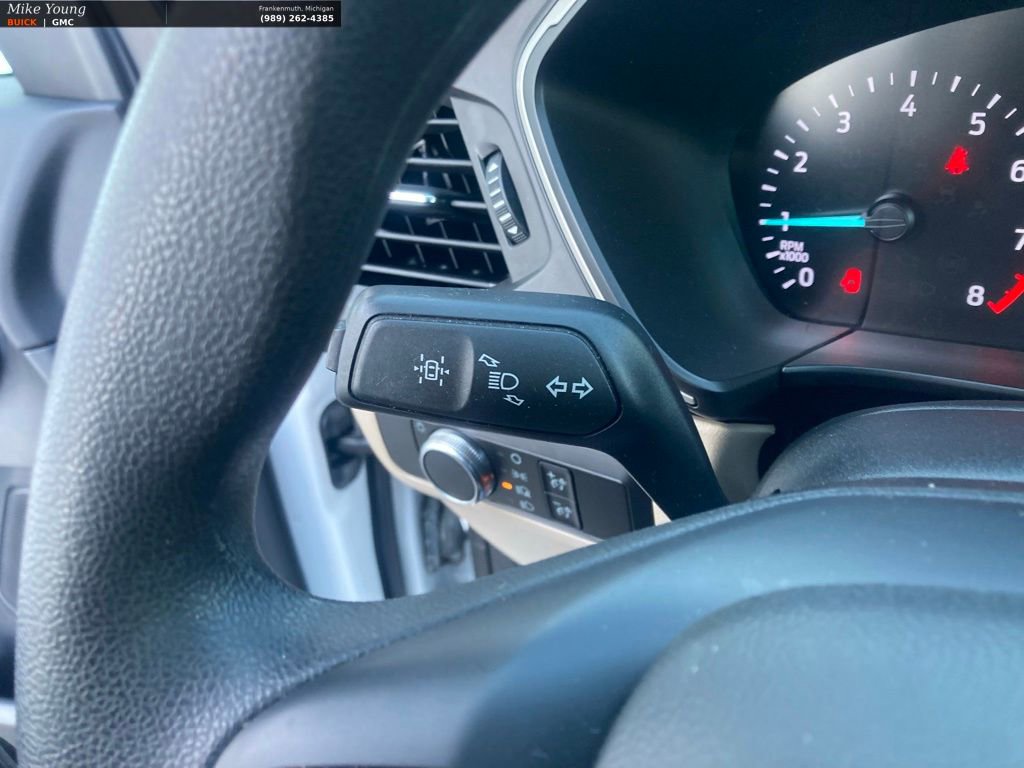 Used 2020 Ford Escape SE image 16