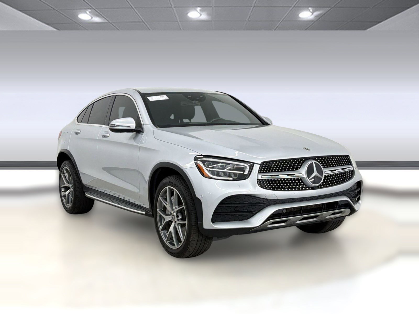 Used 2020 Mercedes-Benz GLC 300 4MATIC Coupe image 7