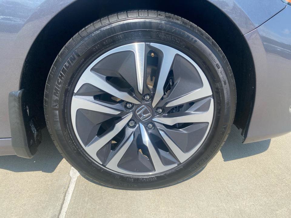 Used 2022 Honda Accord EX-L image 29