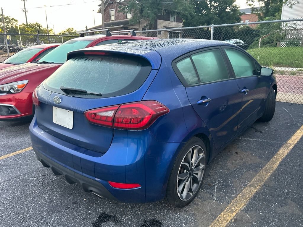 Used 2017 Kia Forte SX FWD image 5