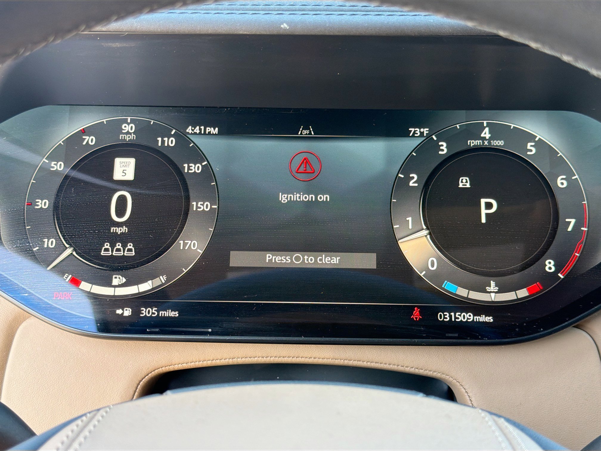 Used 2024 Land Rover Range Rover SE AWD/4WD image 40