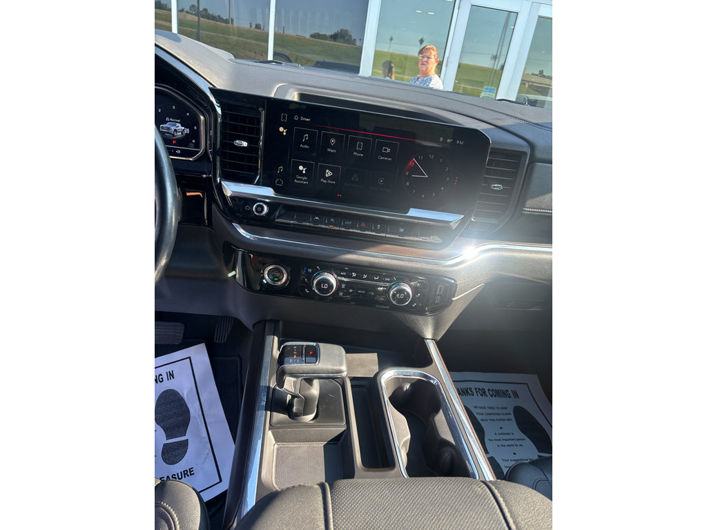 Used 2023 GMC Sierra 1500 SLT w/ SLT Premium Package AWD/4WD image 13